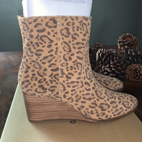 LUCKY BRAND Wedges - Picture 3 of 6